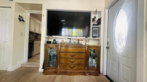 6710 Forest Court, West Palm Beach FL - photo 18 of 35