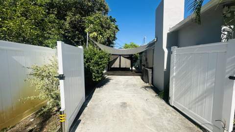 6710 Forest Court, West Palm Beach FL - photo 23 of 35