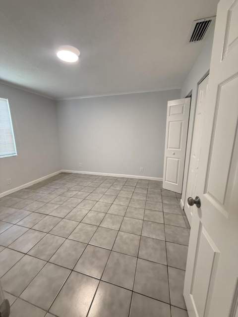 3830 Davis Road, Palm Springs FL - photo 14 of 15