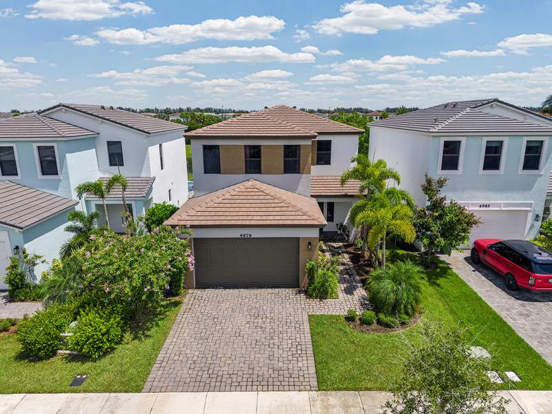 5 bedroom Single Family Residence at 4979 Coquina Place, Sky Cove South Phase 1 A, Westlake — photo 2