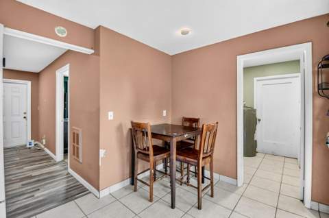 1572 Woodland Avenue, West Palm Beach FL - photo 12 of 40