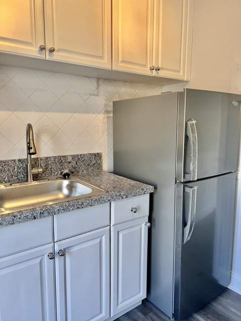 101 S Golfview Road #1, Lake Worth Beach FL - photo 9 of 45