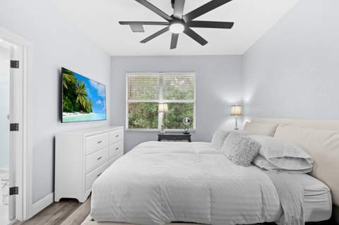 5430 SE Moseley Drive, Stuart FL - photo 16 of 33