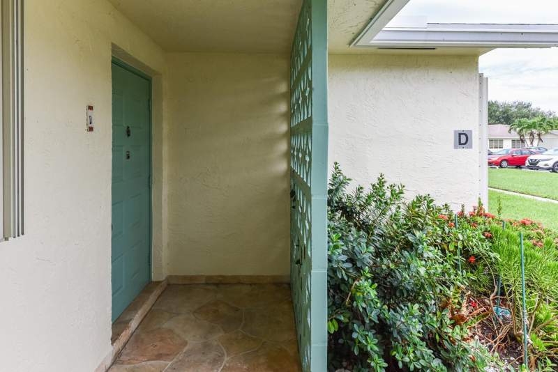 2 bedroom Villa at 5157 Lakefront Boulevard #D, High Point Of Delray West Condo Sec 1&2, Delray Beach — photo 3