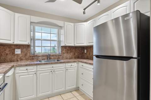 5157 Lakefront Boulevard #D, Delray Beach FL - photo 9 of 23