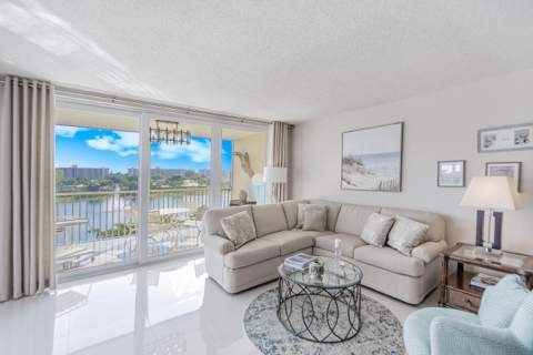 3150 N Course Lane #510, Pompano Beach FL - photo 8 of 34