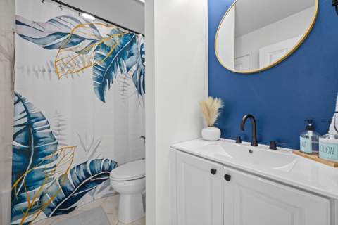 9037 Tremezzo Lane, Boynton Beach FL - photo 23 of 38