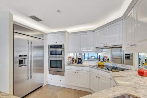 800 Ocean Drive #404, Juno Beach FL - photo 17 of 57