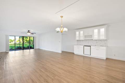 300 N Highway A1A #101M, Jupiter FL - photo 8 of 38