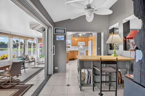 6203 Bear Creek Court, Lake Worth FL - photo 19 of 53