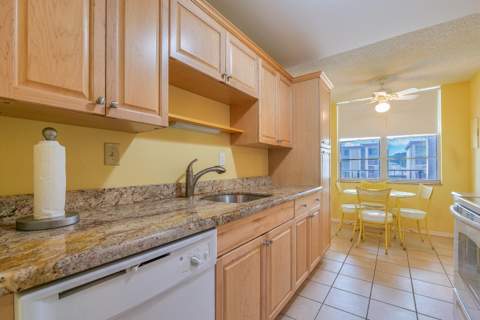 4851 NW 26th Court ##344, Lauderdale Lakes FL - photo 11 of 39