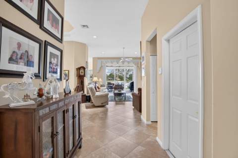 7276 Demedici Circle, Delray Beach FL - photo 9 of 72