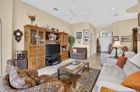 7276 Demedici Circle, Delray Beach FL - photo 15 of 72
