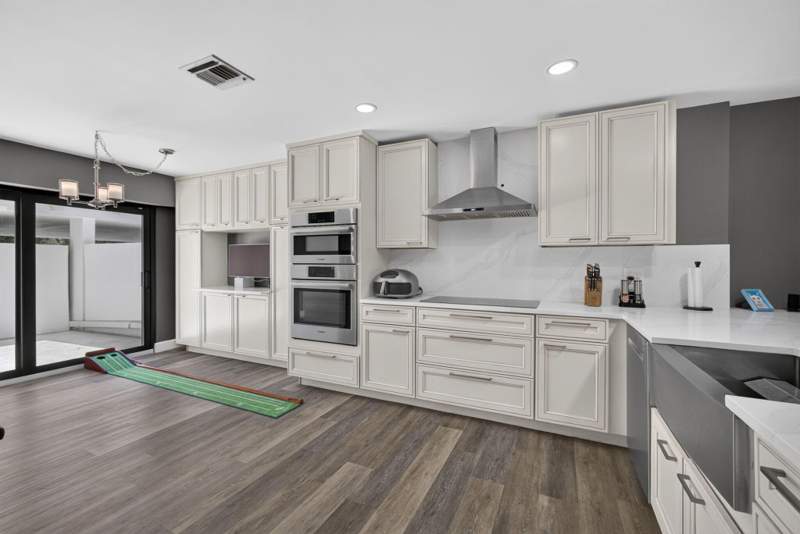3 bedroom Villa at 2435 Presidential Way #G, Parliament Golf Villas Condo, West Palm Beach — photo 3