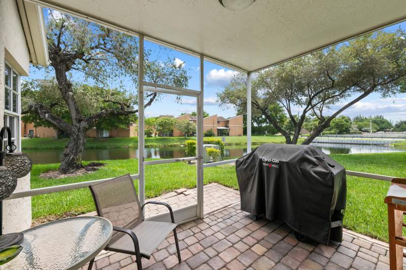 3 bedroom Townhouse at 8211 NW 70th Street, Walden Pond at Woodmont, Tamarac — photo 5