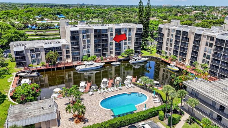 1 bedroom Condominium at 4 Royal Palm Way #403, Boca Bayou Condo, Boca Raton — photo 5