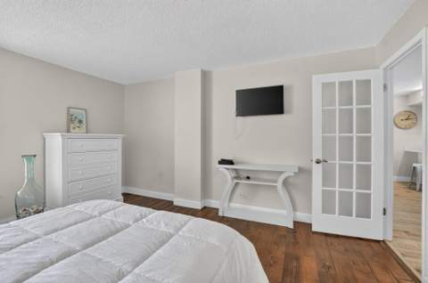 4 Royal Palm Way #403, Boca Raton FL - photo 16 of 56