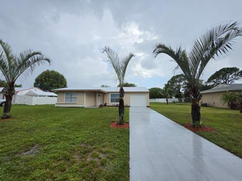 442 SW Belmont Circle, Port St. Lucie FL - photo 19 of 67