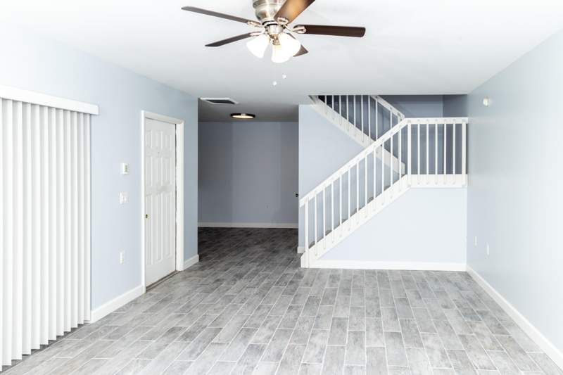 2 bedroom Townhouse at 7406 74th Way, Heritage Village Of P B Lakes, West Palm Beach — photo 2