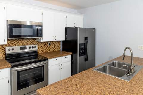 7406 74th Way, West Palm Beach FL - photo 10 of 35