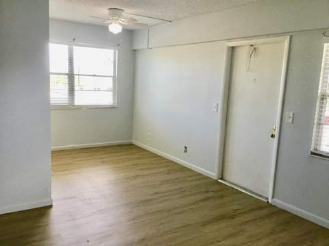 84 Brighton B #84, Boca Raton FL - photo 8 of 30