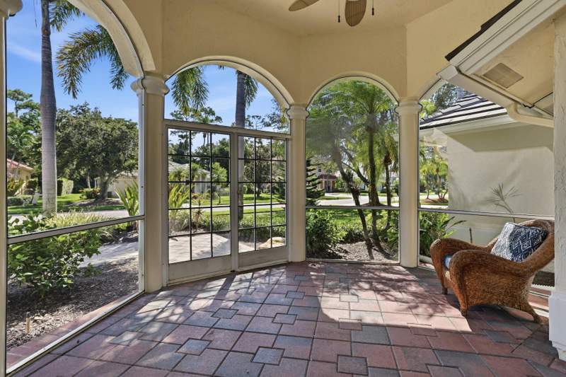 4 bedroom Single Family Residence at 533 Cypress Green Circle, BINKS FOREST OF THE LANDINGS AT WELLINGTON 3, Wellington — photo 3