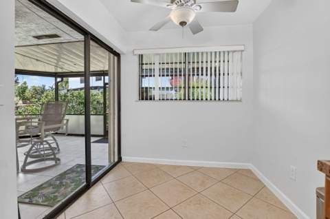 327 NW 36th Avenue, Deerfield Beach FL - photo 18 of 42