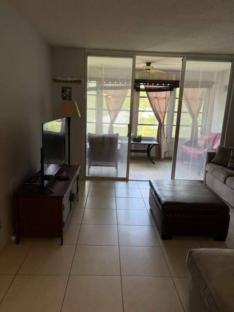 2649 NW 48th Terrace #340, Lauderdale Lakes FL - photo 12 of 44