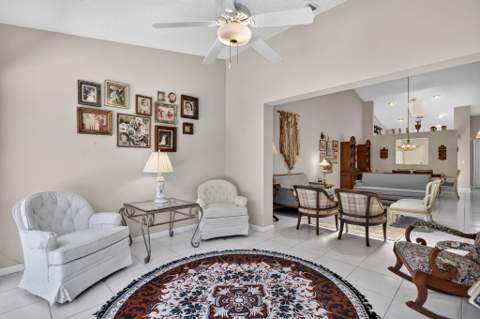 7223 Summer Tree Drive, Boynton Beach FL - photo 18 of 40