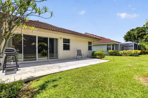 7223 Summer Tree Drive, Boynton Beach FL - photo 20 of 40