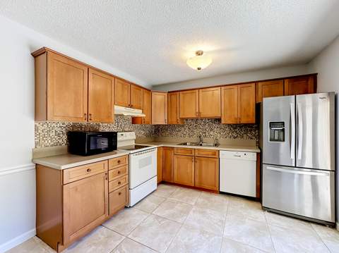 3192 SE Brook Street, Stuart FL - photo 14 of 49