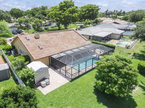8719 NW 1st Street, Coral Springs FL - photo 6 of 25