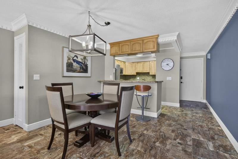 2 bedroom Condominium at 1206 S Lake Drive #504, James Place Condo, Lantana — photo 5
