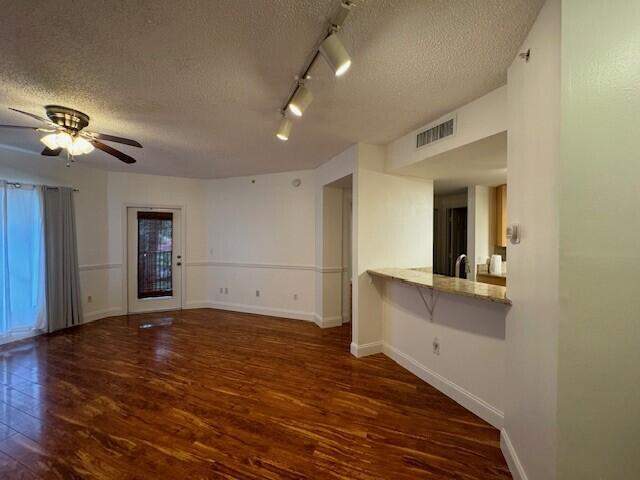 1 bedroom Condominium at 5024 Lantana Road #3203, Condominiums At Courtney Park Unit 3203, Lake Worth — photo 5