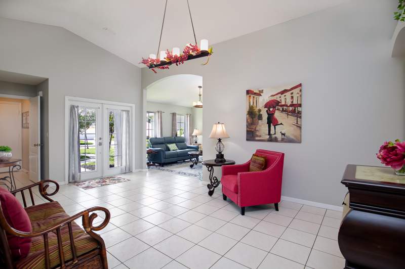 3 bedroom Single Family Residence at 334 SW North Shore Boulevard, Lakeforest At St Lucie West Phase 1, Port St. Lucie — photo 5