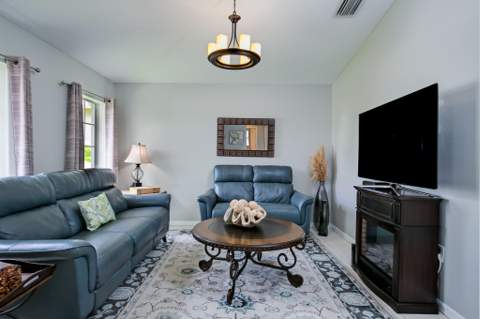 334 SW North Shore Boulevard, Port St. Lucie FL - photo 7 of 32