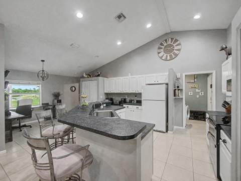 10650 Carlton Road, Port St. Lucie FL - photo 11 of 63