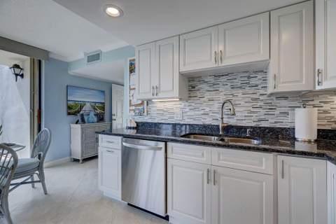 5059 N Highway A1A #206, Hutchinson Island FL - photo 19 of 46