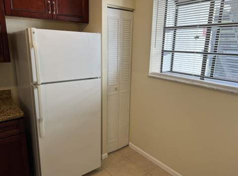 1256 S Military Trail #911, Deerfield Beach FL - photo 13 of 17