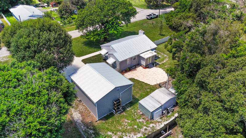 2 bedroom Single Family Residence at 1126 Pine Avenue, MARAVILLA GOLF PARK, Fort Pierce — photo 4