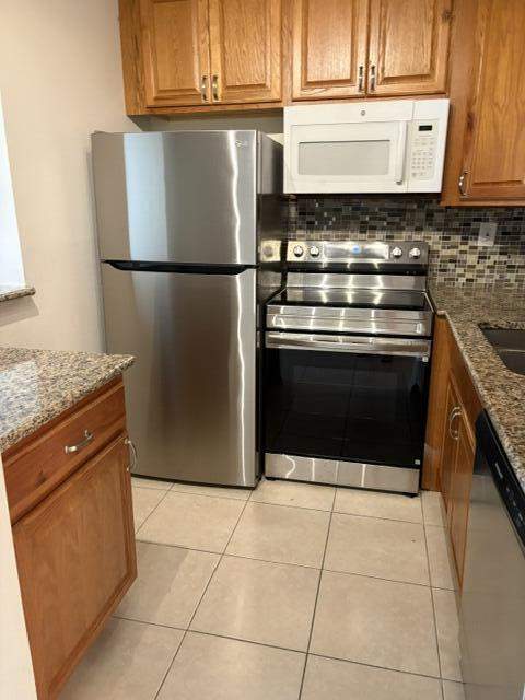 313 Andover #M, West Palm Beach FL - photo 6 of 25