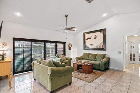 11929 NW 2nd Manor, Coral Springs FL - photo 8 of 43