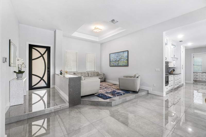 5 bedroom Single Family Residence at 735 NW 124TH Avenue, Venetian Isles, Coral Springs — photo 3