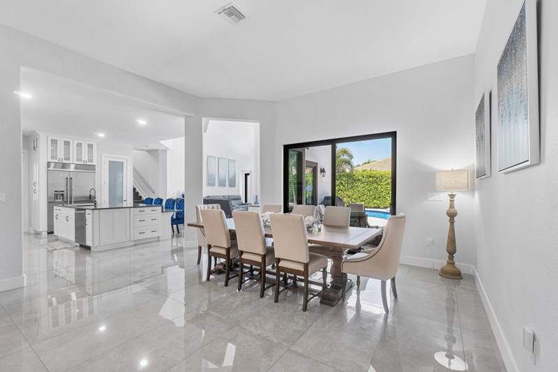 5 bedroom Single Family Residence at 735 NW 124TH Avenue, Venetian Isles, Coral Springs — photo 4