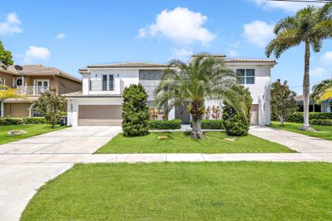 4921 NE 28th Avenue, Lighthouse Point FL - photo 7 of 59