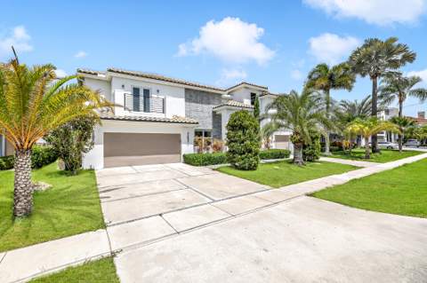4921 NE 28th Avenue, Lighthouse Point FL - photo 8 of 59
