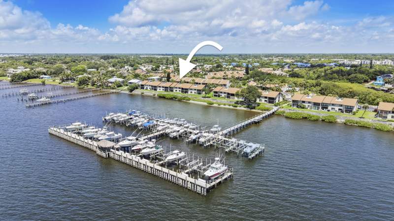 2 bedroom Condominium at 1600 NE Dixie Highway #4-107, River Club Condo, Jensen Beach — photo 2