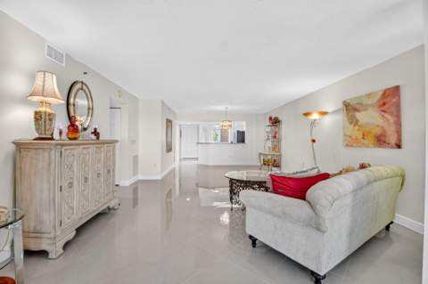 12511 Imperial Isle Drive #205, Boynton Beach FL - photo 11 of 57