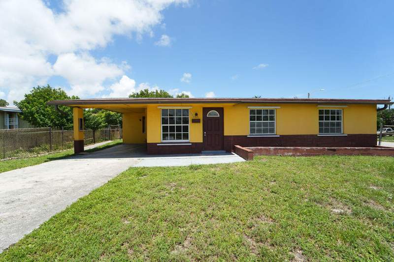 4 bedroom Single Family Residence at 1500 W 13th Street, Federal Gardens 3, Riviera Beach — photo 3
