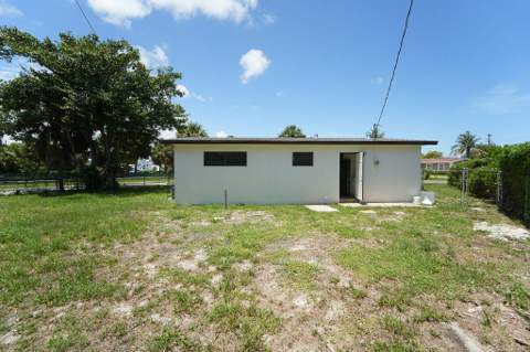 1382 9th Street, West Palm Beach FL - photo 19 of 24
